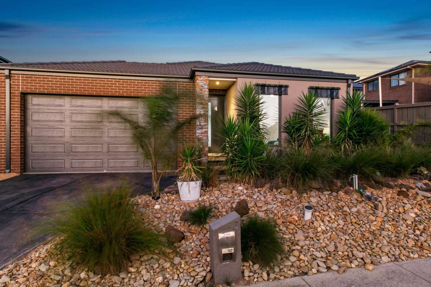 Main view of Homely house listing, 4 Alluvian Way, Carrum Downs VIC 3201