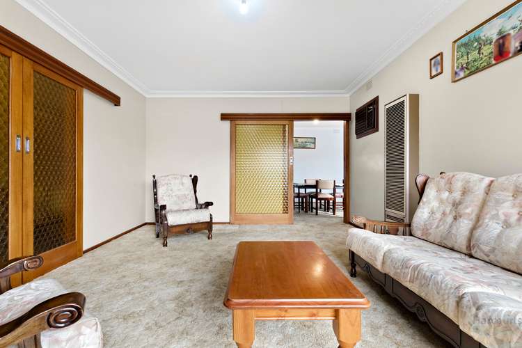 Second view of Homely house listing, 18 Judith Court, Lalor VIC 3075