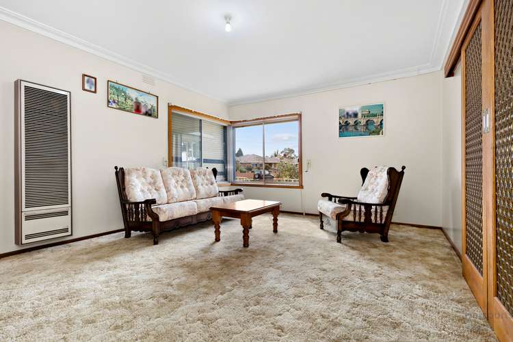 Fifth view of Homely house listing, 18 Judith Court, Lalor VIC 3075