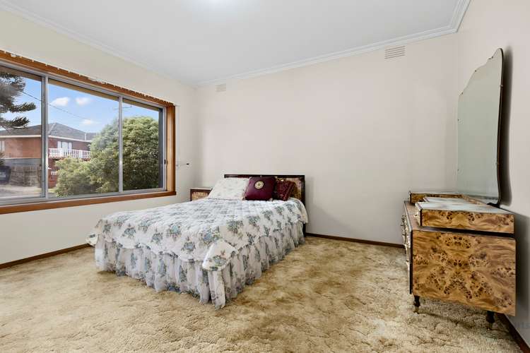 Sixth view of Homely house listing, 18 Judith Court, Lalor VIC 3075