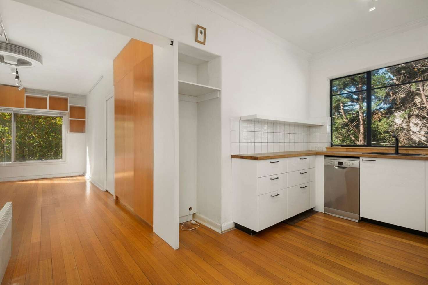 Main view of Homely apartment listing, 19/618 St Kilda Road, Melbourne VIC 3004