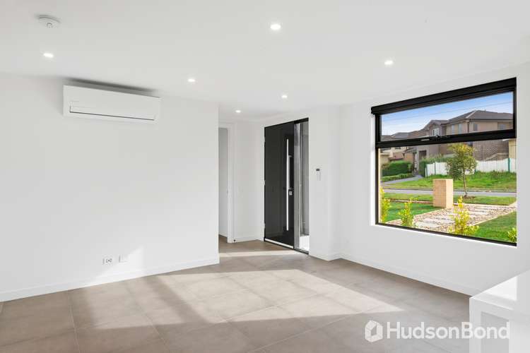 Fourth view of Homely townhouse listing, 1/8 Nirvana Crescent, Bulleen VIC 3105