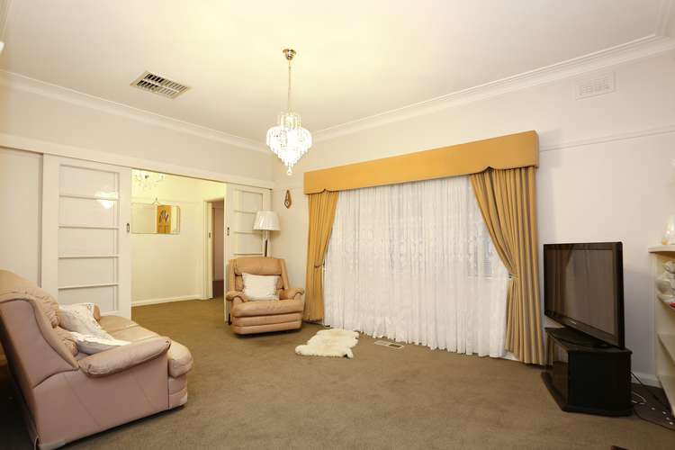 Second view of Homely house listing, 25 Leonard Avenue, Glenroy VIC 3046
