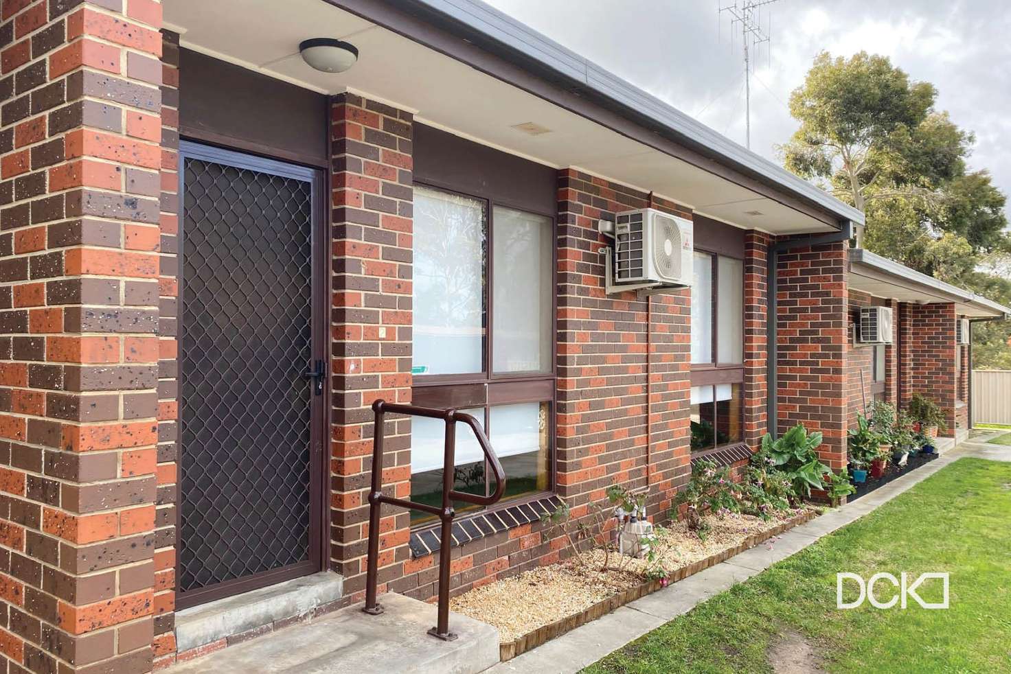 Main view of Homely unit listing, 2/32 Pilcher Street, Strathdale VIC 3550
