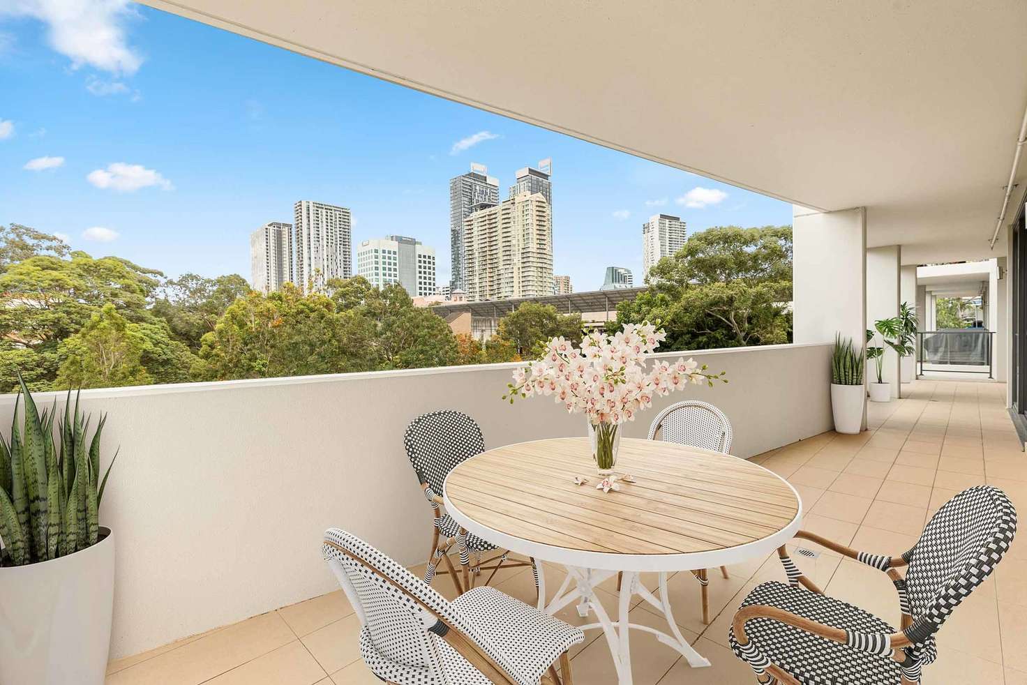 Main view of Homely unit listing, 505/33 Devonshire Street, Chatswood NSW 2067