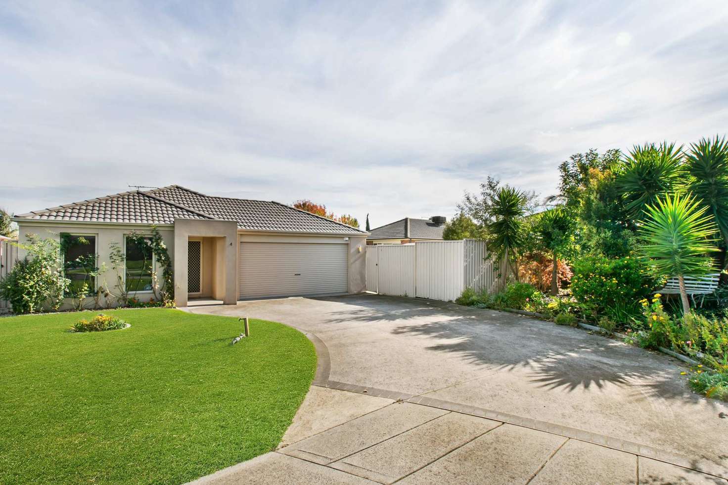 Main view of Homely house listing, 4 Cottrell Place, Lynbrook VIC 3975