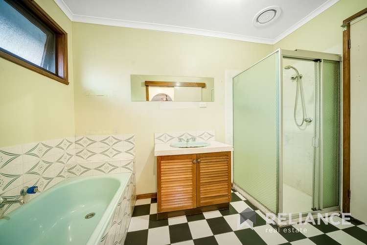 Fifth view of Homely house listing, 27 Second Avenue, Melton South VIC 3338