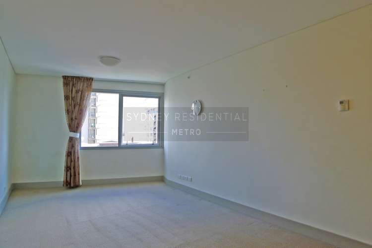 Third view of Homely apartment listing, Level 9/339 Sussex Street, Sydney NSW 2000