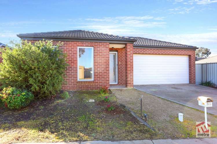 Second view of Homely house listing, 21 Riverina Boulevard, Brookfield VIC 3338