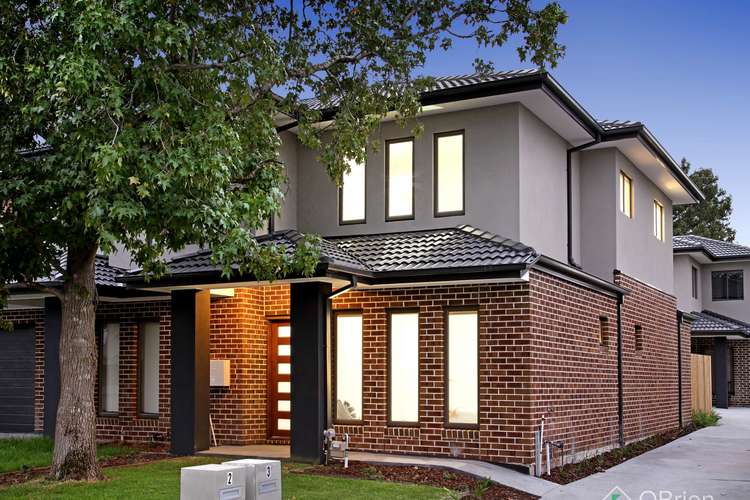 Main view of Homely townhouse listing, 2/14 Wallace Avenue, Oakleigh South VIC 3167