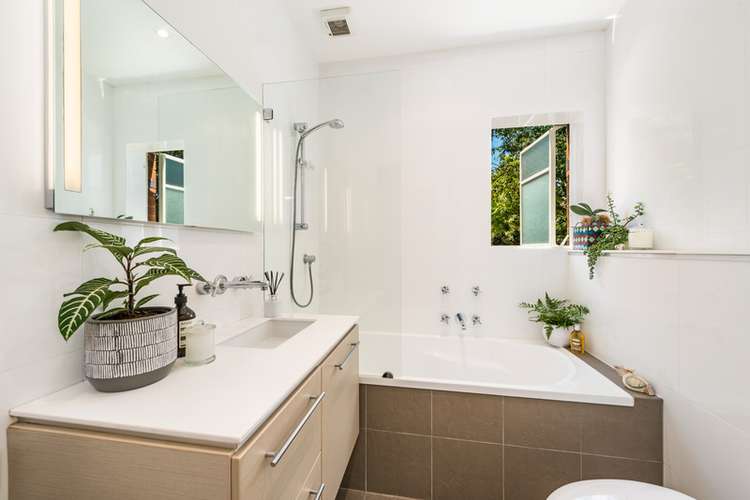 Fourth view of Homely apartment listing, 15/29 Crows Nest Road, Waverton NSW 2060