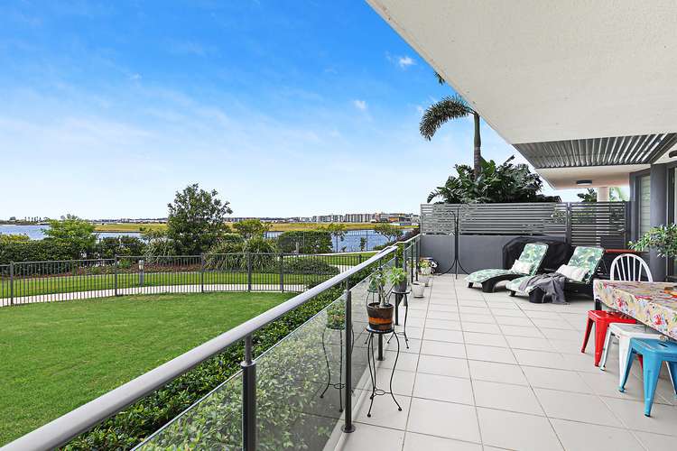 Main view of Homely unit listing, 207/21 Innovation Parkway, Birtinya QLD 4575
