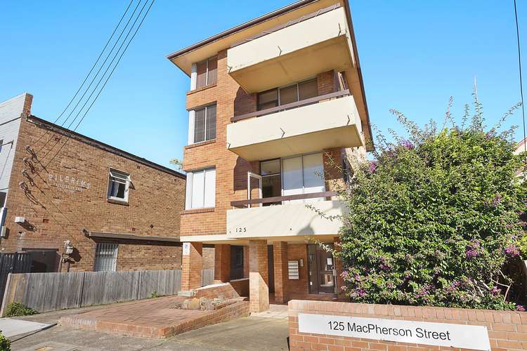 Third view of Homely apartment listing, 5/125 Macpherson Street, Bronte NSW 2024