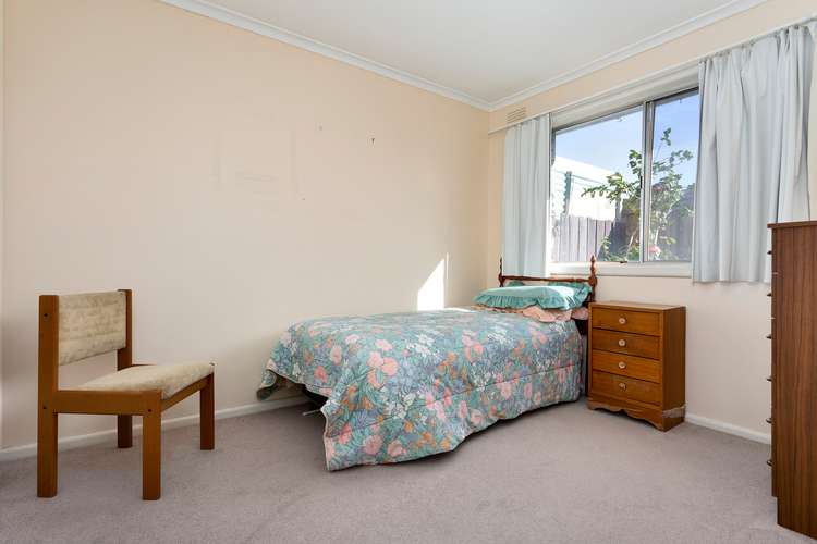 Fifth view of Homely unit listing, 1/11 Merchiston Grove, Strathmore VIC 3041