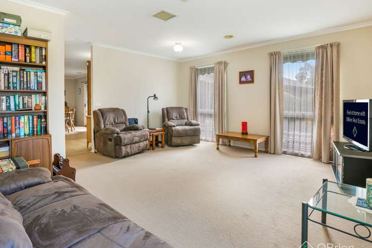 Second view of Homely house listing, 7 Franciscan Avenue, Frankston VIC 3199