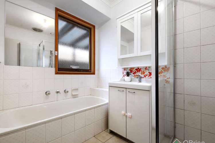 Fourth view of Homely villa listing, 1/2-18 Bourke Road, Oakleigh South VIC 3167