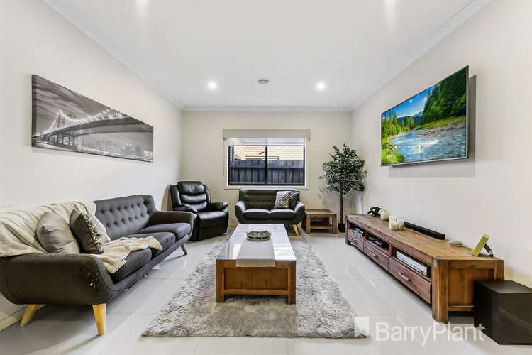 Fifth view of Homely house listing, 15 Aspera Drive, Brookfield VIC 3338