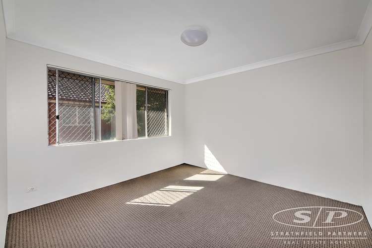 Third view of Homely unit listing, 5/32 Henley Road, Homebush West NSW 2140