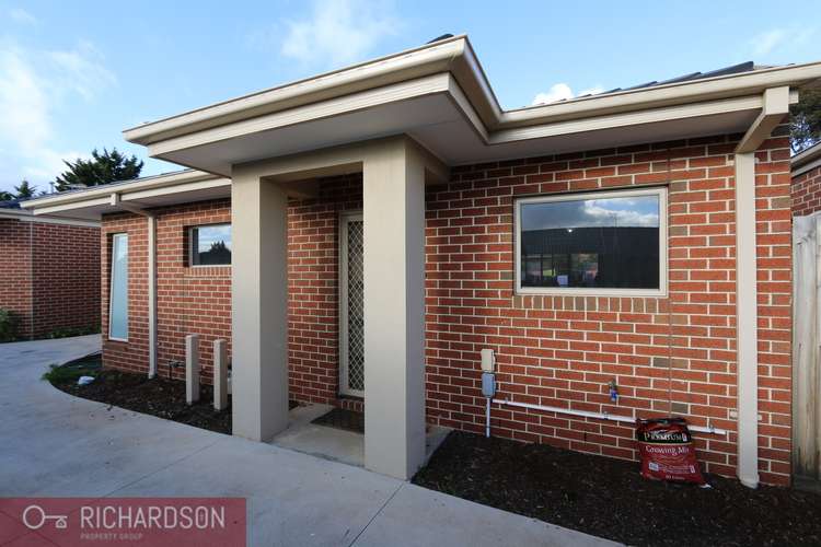 Main view of Homely unit listing, 2/35 McKenzie Crescent, Hoppers Crossing VIC 3029