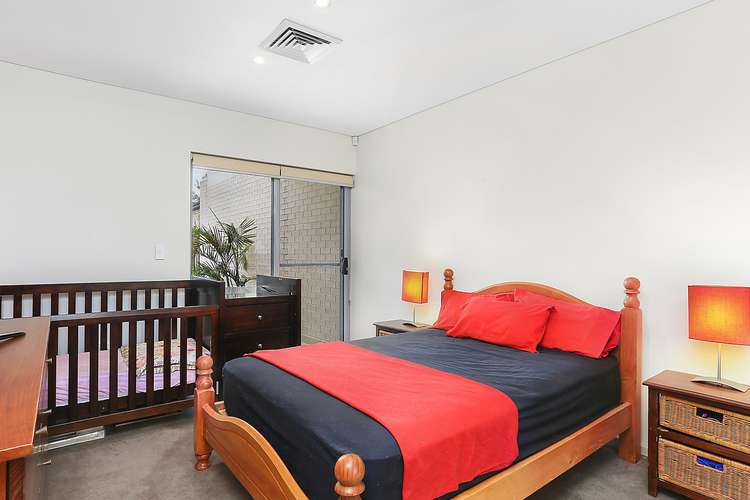 Fifth view of Homely apartment listing, 4/21 Gulliver Street, Brookvale NSW 2100