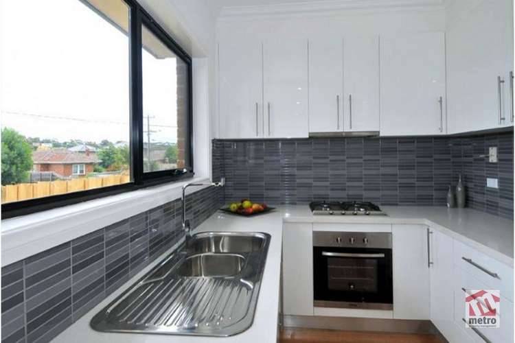 Second view of Homely unit listing, 1/16 Winifred Street, Oak Park VIC 3046