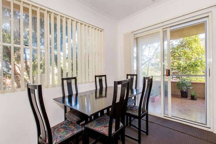 Second view of Homely apartment listing, 3/32 Trafalgar Street, Brighton-le-sands NSW 2216