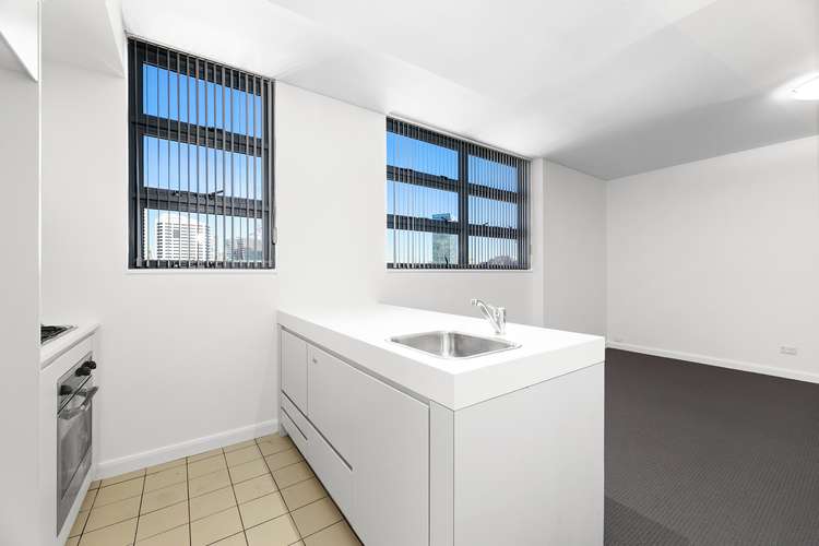 Fifth view of Homely apartment listing, 810/45 Shelley Street, Sydney NSW 2000