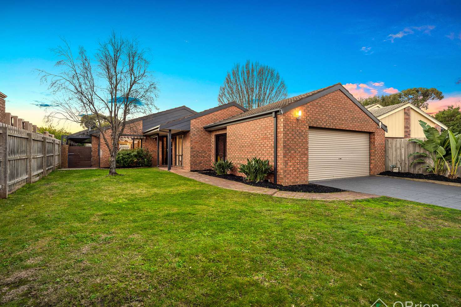 Main view of Homely house listing, 4 Hollydale Close, Berwick VIC 3806