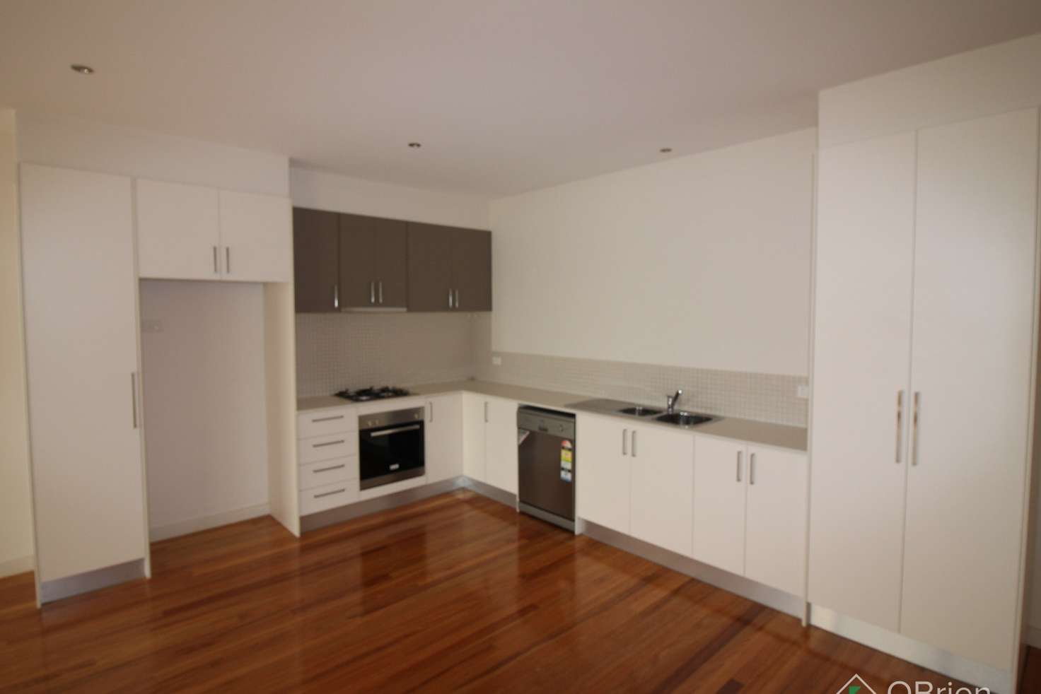 Main view of Homely apartment listing, 9/4 Austral Avenue, Preston VIC 3072