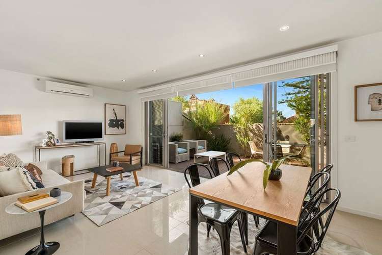 Second view of Homely apartment listing, 2/195 Clarke Street, Northcote VIC 3070