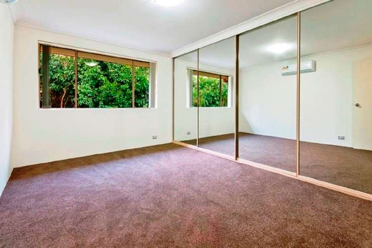 Third view of Homely unit listing, 4/10 Gordon Avenue, Chatswood NSW 2067