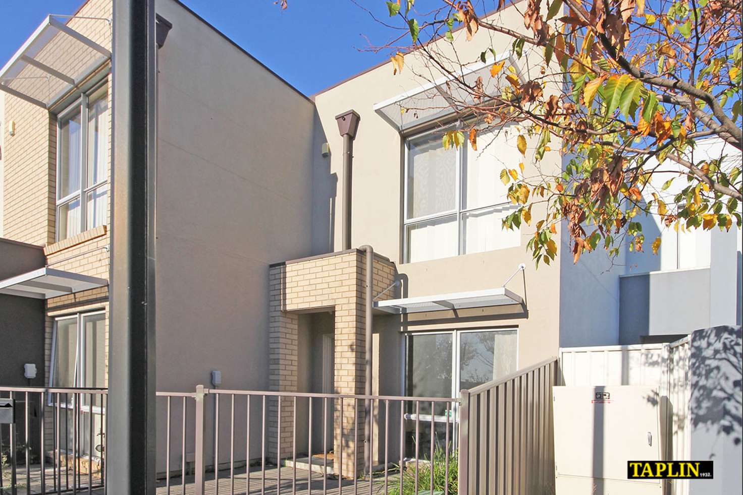 Main view of Homely townhouse listing, 33 Cappers Drive, Brompton SA 5007