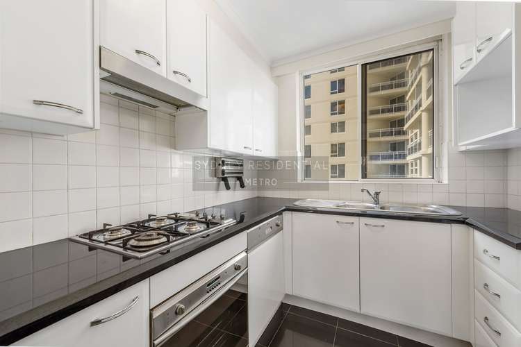 Fifth view of Homely apartment listing, Level 20/569 George Street, Sydney NSW 2000