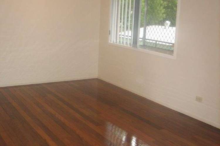Main view of Homely unit listing, 2/36 Chaucer Street, Moorooka QLD 4105