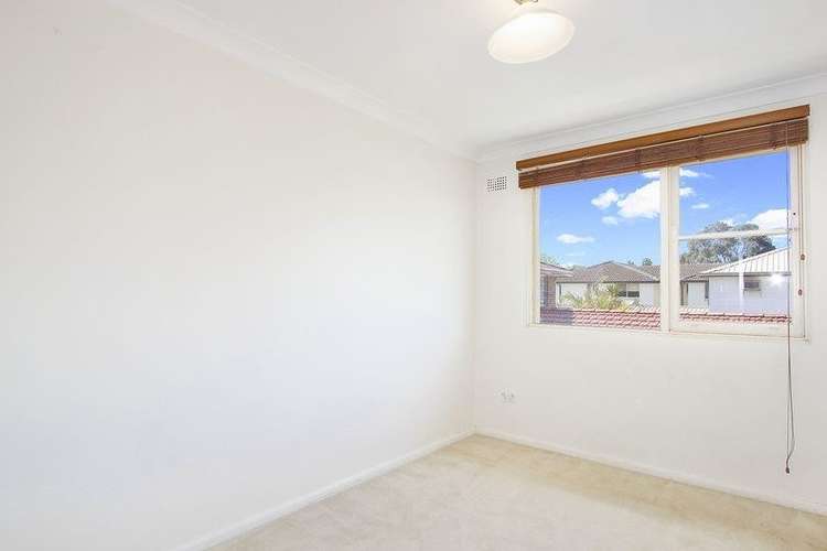 Fourth view of Homely apartment listing, 4/20 Etonville Parade, Croydon NSW 2132