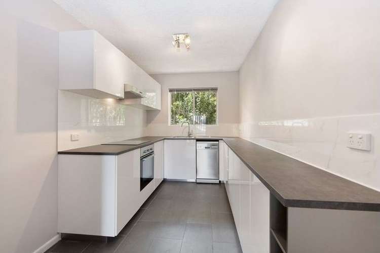 Main view of Homely unit listing, 2/10 Stopford Street, Wooloowin QLD 4030