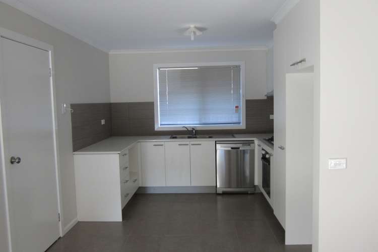 Fourth view of Homely townhouse listing, 4/23-25 Wood Street, Long Gully VIC 3550