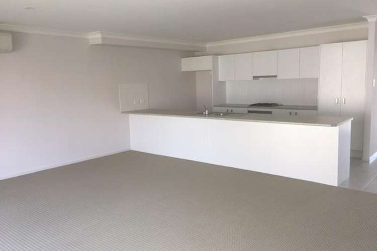 Second view of Homely townhouse listing, 5 Nigella Circuit, Hamlyn Terrace NSW 2259