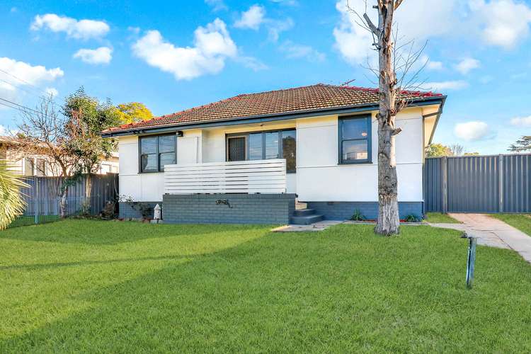 Main view of Homely house listing, 18 Feramin Avenue, Whalan NSW 2770