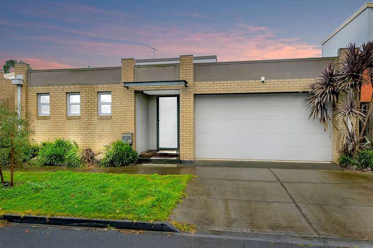 Second view of Homely house listing, 6 Thirlestane Place, Craigieburn VIC 3064