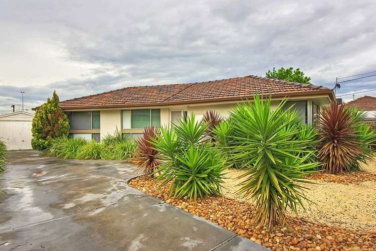 Main view of Homely house listing, 2 Emden Court, St Albans VIC 3021
