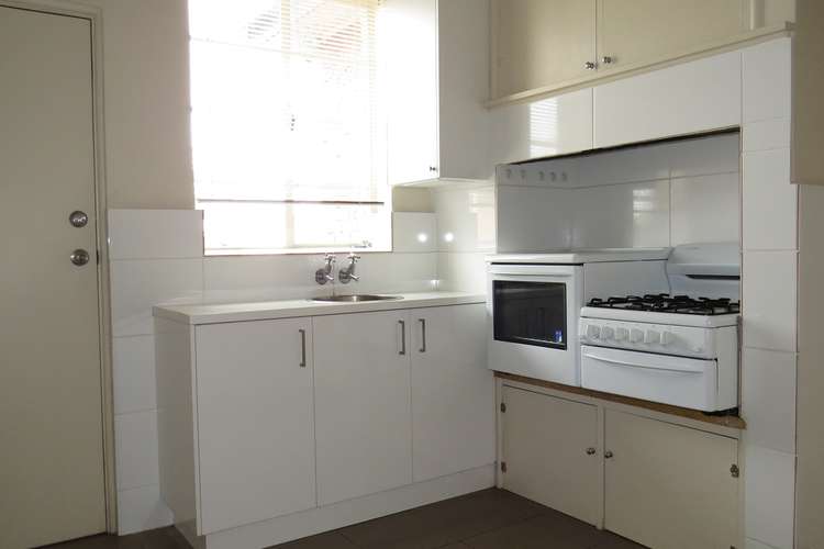 Fifth view of Homely apartment listing, 5/490 Toorak Road, Toorak VIC 3142
