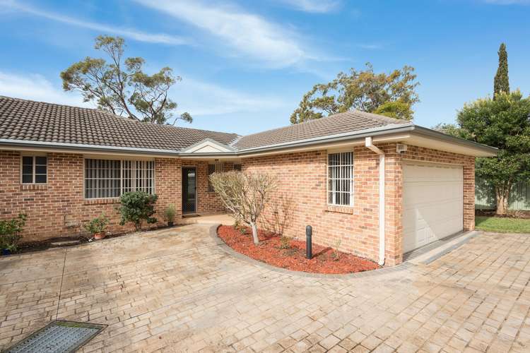 Main view of Homely villa listing, 2/2 Deakin Place, Kirrawee NSW 2232