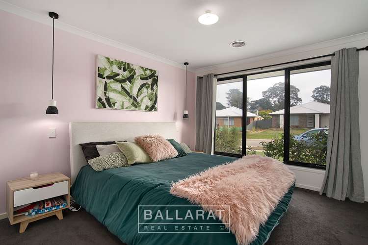 Sixth view of Homely house listing, 17 Hains Close, Beaufort VIC 3373