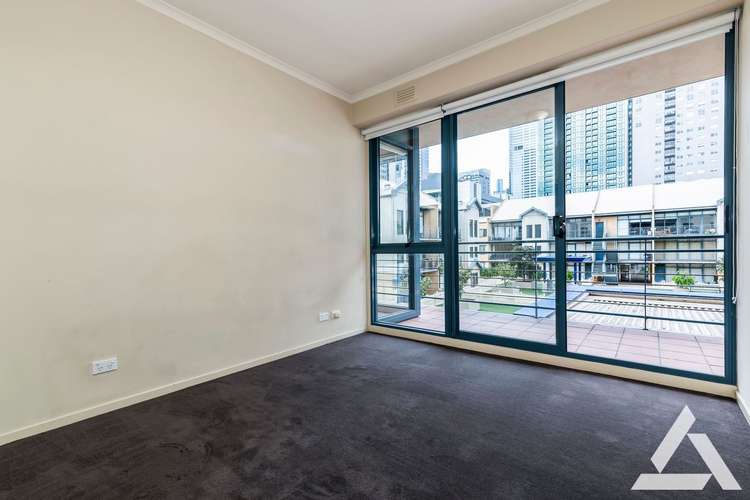 Fifth view of Homely apartment listing, 15/33 Jeffcott Street, West Melbourne VIC 3003