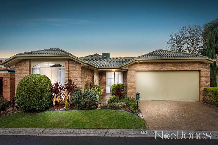 16 Ramble Crescent, Croydon VIC 3136