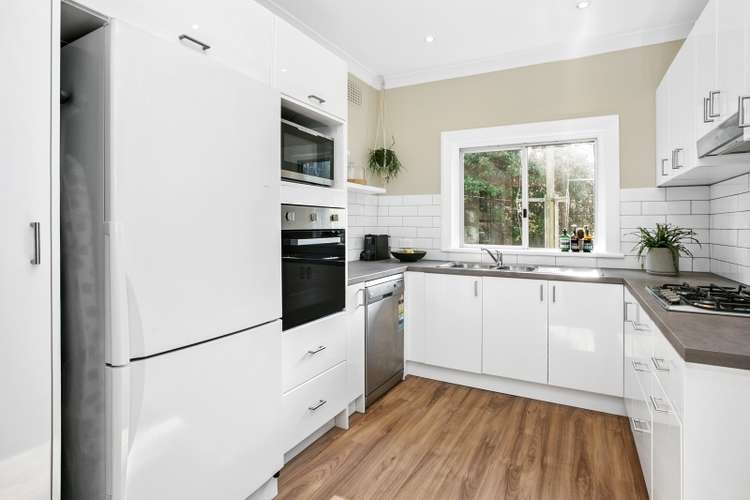 Third view of Homely apartment listing, 3/50 Raglan Street, Manly NSW 2095