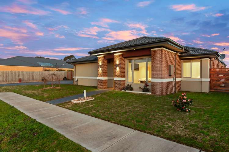 Second view of Homely house listing, 2 Haysey Court, Tooradin VIC 3980