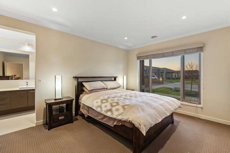 Third view of Homely house listing, 2 Haysey Court, Tooradin VIC 3980