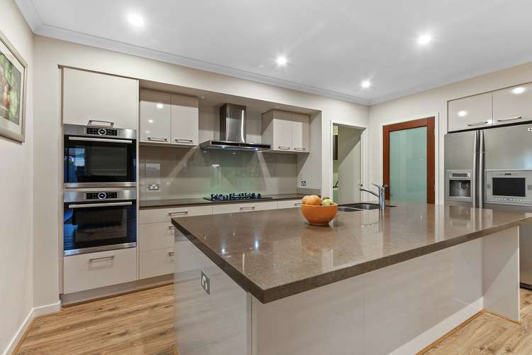 Sixth view of Homely house listing, 2 Haysey Court, Tooradin VIC 3980